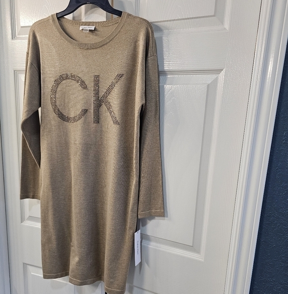 New Calvin Klein Long Sweater Dress w CK Bling Logo Tan/Gold Size SMALL - Picture 3 of 11